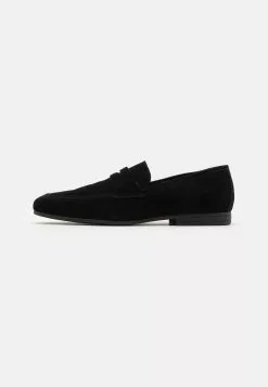 Pier One Smart Slip-Ons - Black