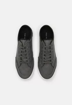 Pier One Trainers - Grey -Pier One Shop 121b9e5dccd84e7482b811a5f0f11ce0