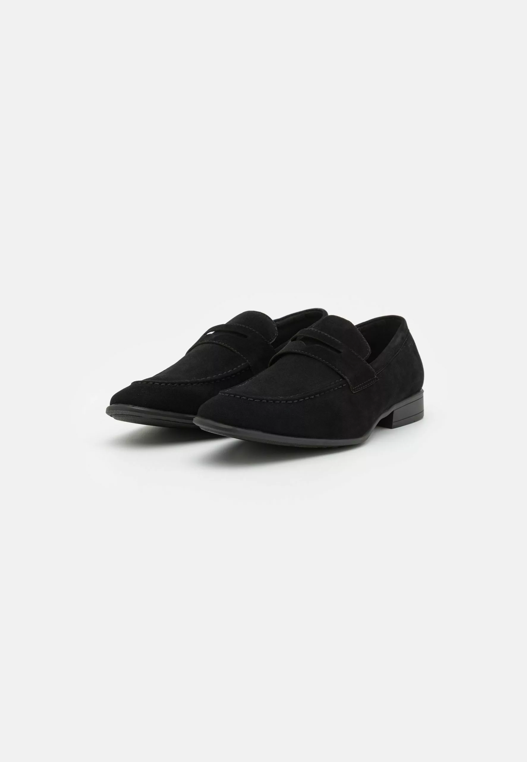 Pier One Slip-Ons - Black 2 Pier One Slip-Ons - Black - Image 2