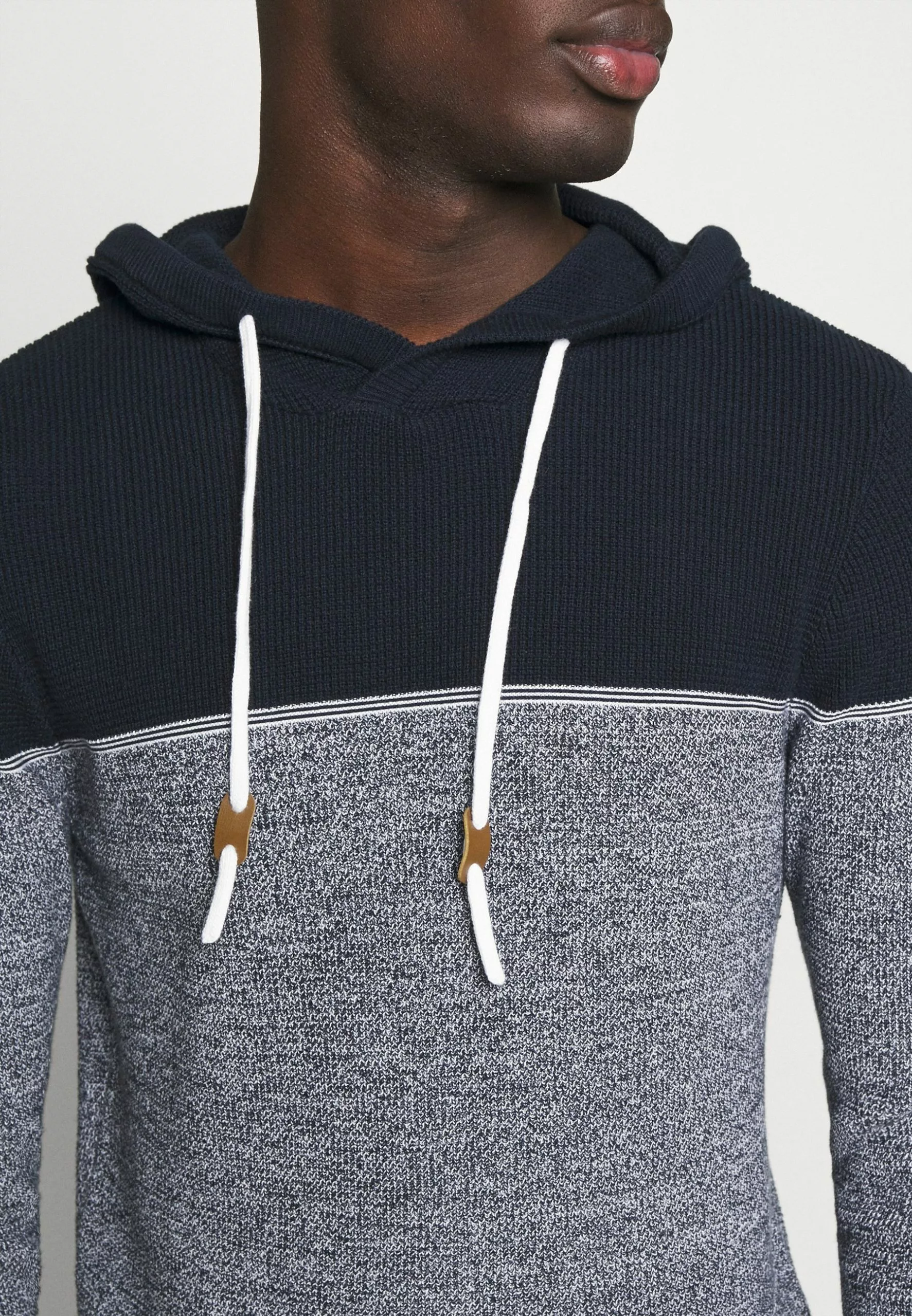 Pier One Hoodie - Dark Blue 6 Pier One Hoodie - Dark Blue - Image 6