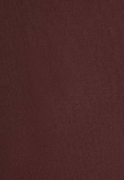 Pier One 3 Pack - Basic T-Shirt - Black/Grey/Bordeaux 17 Pier One 3 Pack - Basic T-Shirt - Black/Grey/Bordeaux -Pier One Shop 1bfe5512547f415990250084a747d41a