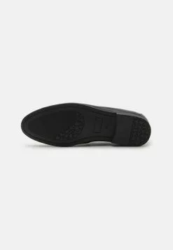 Pier One Slip-Ons - Black -Pier One Shop 287718b1cdcc423681ca70537bb97102