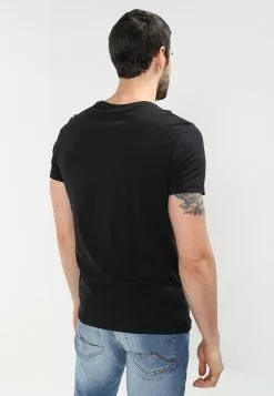Pier One 2 Pack - Basic T-Shirt - Black 8 Pier One 2 Pack - Basic T-Shirt - Black -Pier One Shop 2d8633b5b7104019a6e0f7d92decc1c7