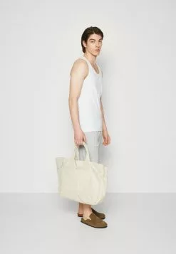 Pier One 3 Pack - Top - White