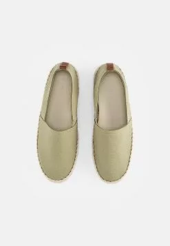 Pier One Rena Espadrille Unisex - Espadrilles - Olive -Pier One Shop 37f61750ec004994b62ae6ddcfad1a43