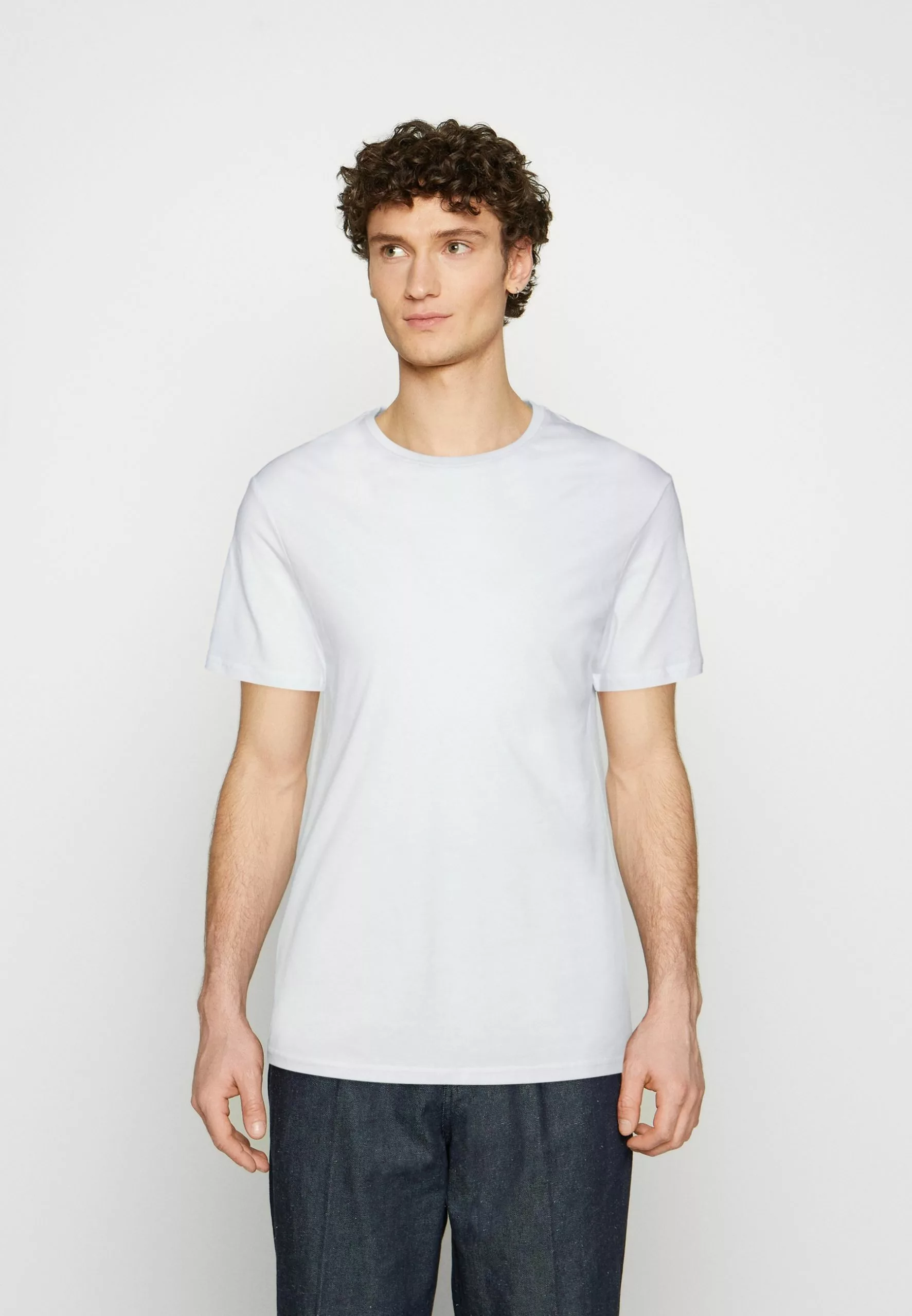 Pier One 5 Pack - Basic T-Shirt - White/Off-White/Light Grey/Beige/Black 5 Pier One 5 Pack - Basic T-Shirt - White/Off-White/Light Grey/Beige/Black - Image 5