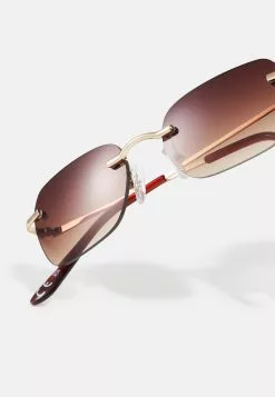 Pier One Unisex - Sunglasses - Brown -Pier One Shop 58b430eeef994f548bfe2a1118a5bf23