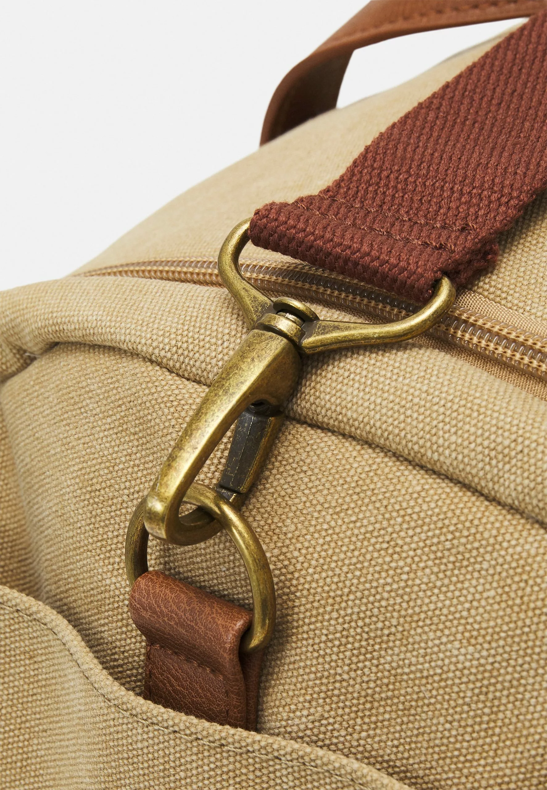 Pier One Unisex - Weekend Bag -Brown 4 Pier One Unisex - Weekend Bag -Brown - Image 4