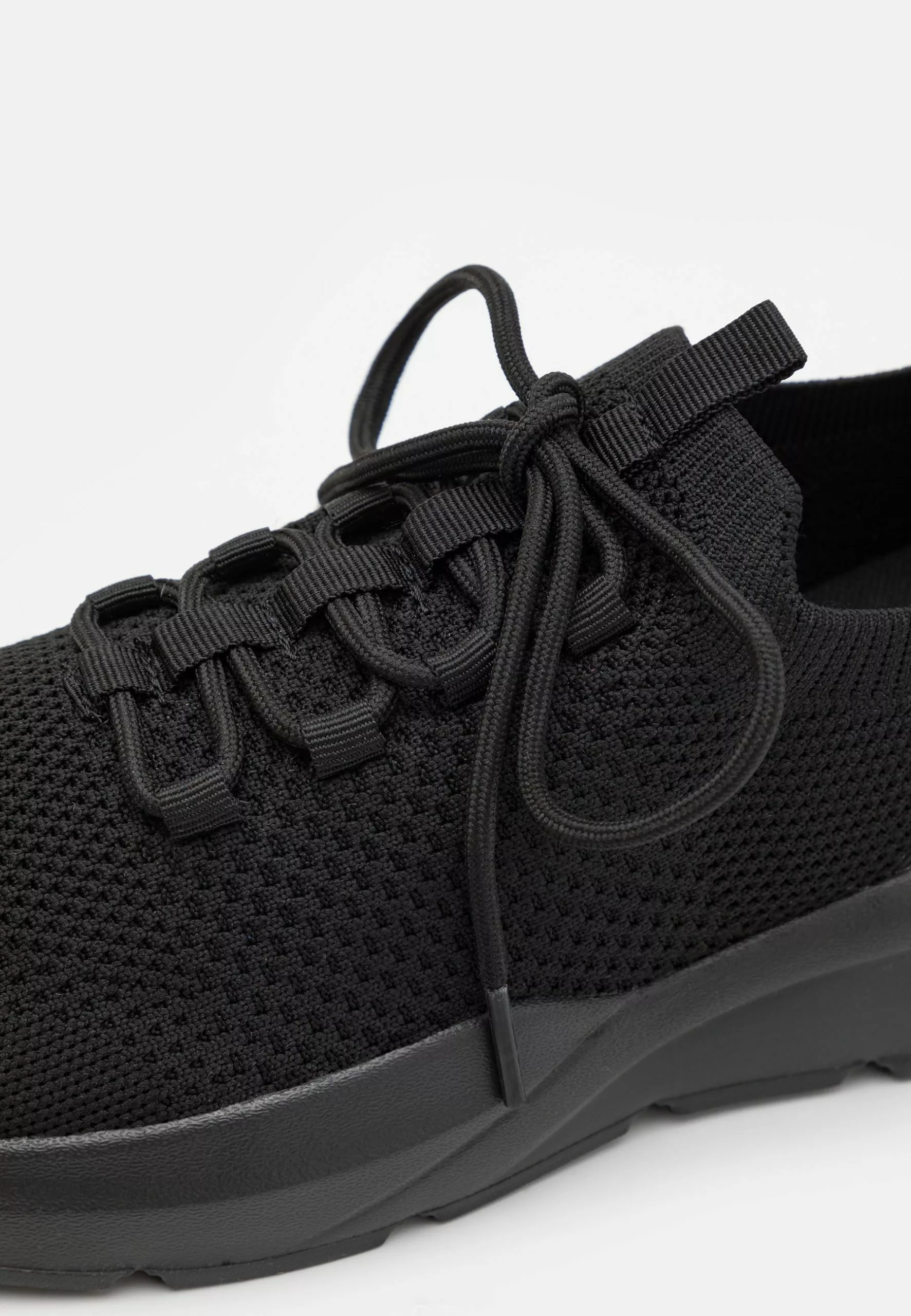 Pier One Unisex - Trainers - Black 6 Pier One Unisex - Trainers - Black - Image 6