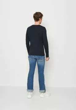 Pier One Long Sleeved Top - Red/Dark Blue/Mottled Light Grey -Pier One Shop 7ad68d8285f54f8f8b74b48059c8113e