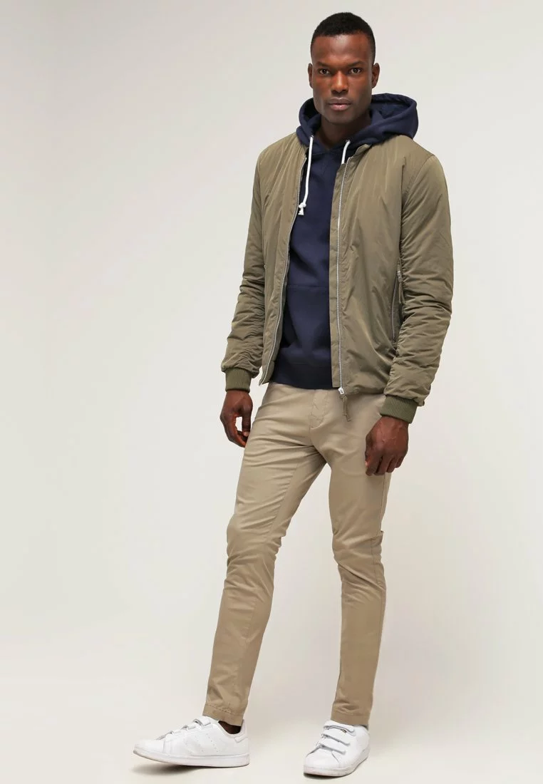 Pier One Hoodie - Navy 2 Pier One Hoodie - Navy - Image 2