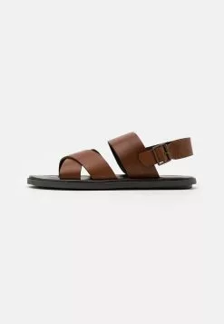 Pier One Unisex - Sandals - Cognac