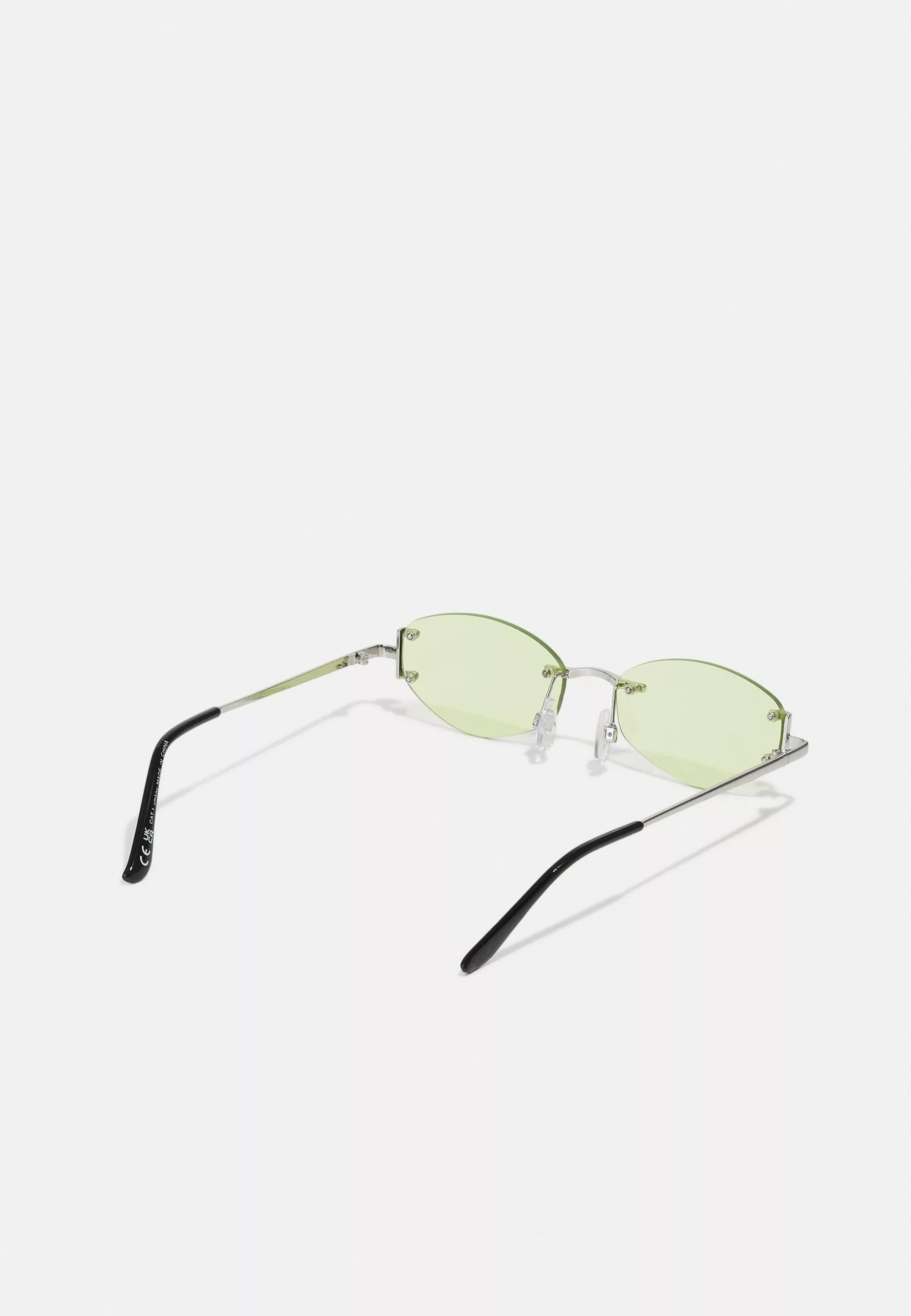 Pier One Unisex - Sunglasses -Green 2 Pier One Unisex - Sunglasses -Green - Image 2