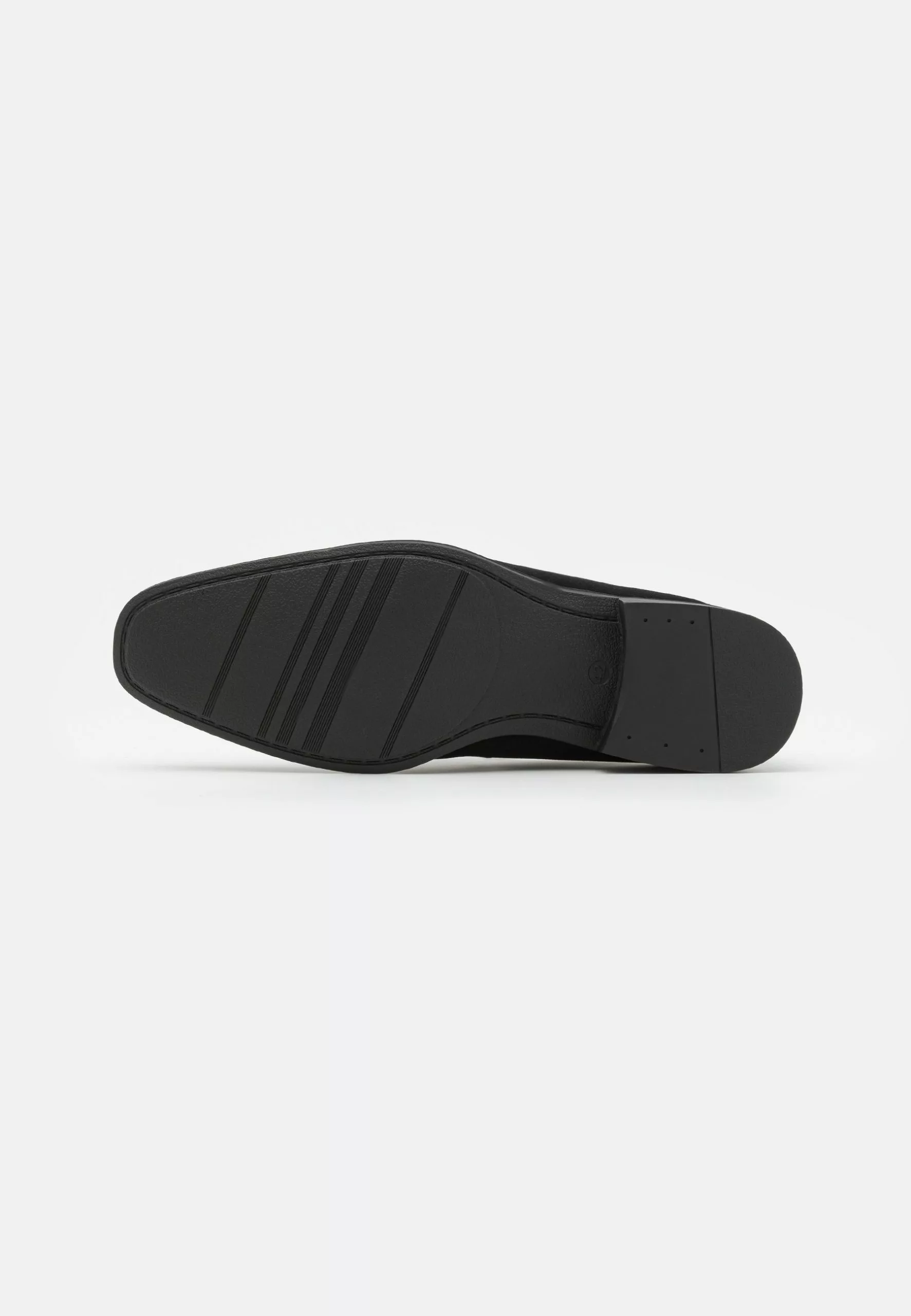 Pier One Slip-Ons - Black 5 Pier One Slip-Ons - Black - Image 5
