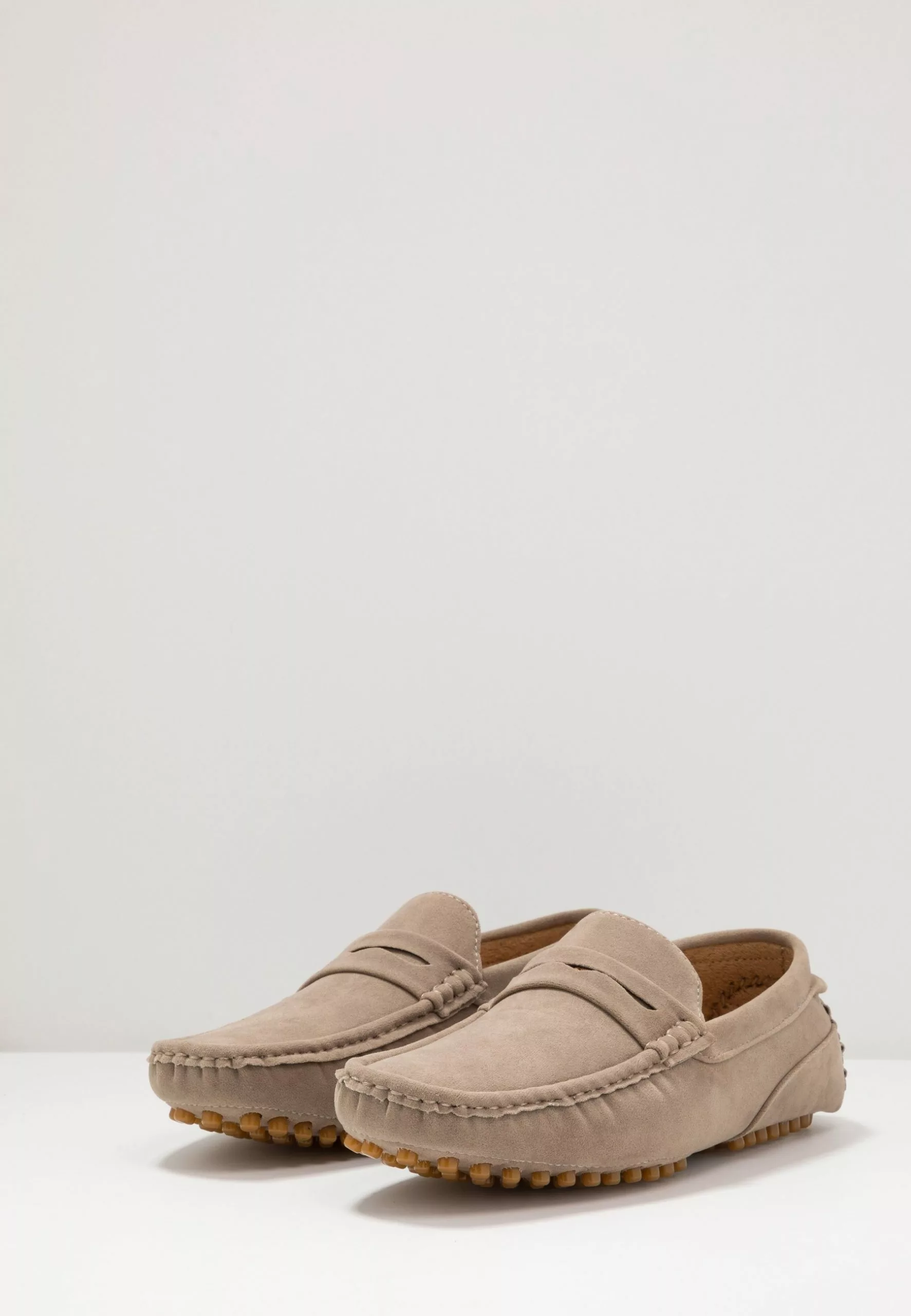 Pier One Unisex - Moccasins - Taupe 3 Pier One Unisex - Moccasins - Taupe - Image 3