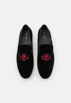 Pier One Slip-Ons - Black -Pier One Shop 93167e2eb97d45a7a6e686730ec07872