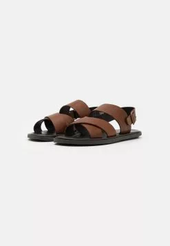 Pier One Unisex - Sandals - Cognac 11 Pier One Unisex - Sandals - Cognac -Pier One Shop 93d59b6c78964396a0134fb24776a5f7
