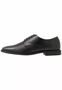 Pier One Smart Lace-Ups - Black