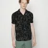 Pier One Resort Regular - Shirt - Black