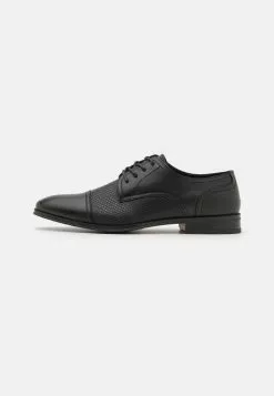 Pier One Lace-Ups - Black