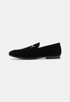 Pier One Slip-Ons - Black