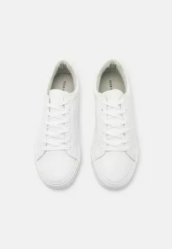 Pier One Trainers - White -Pier One Shop a69f39e681f54ad190389a1a133e901d
