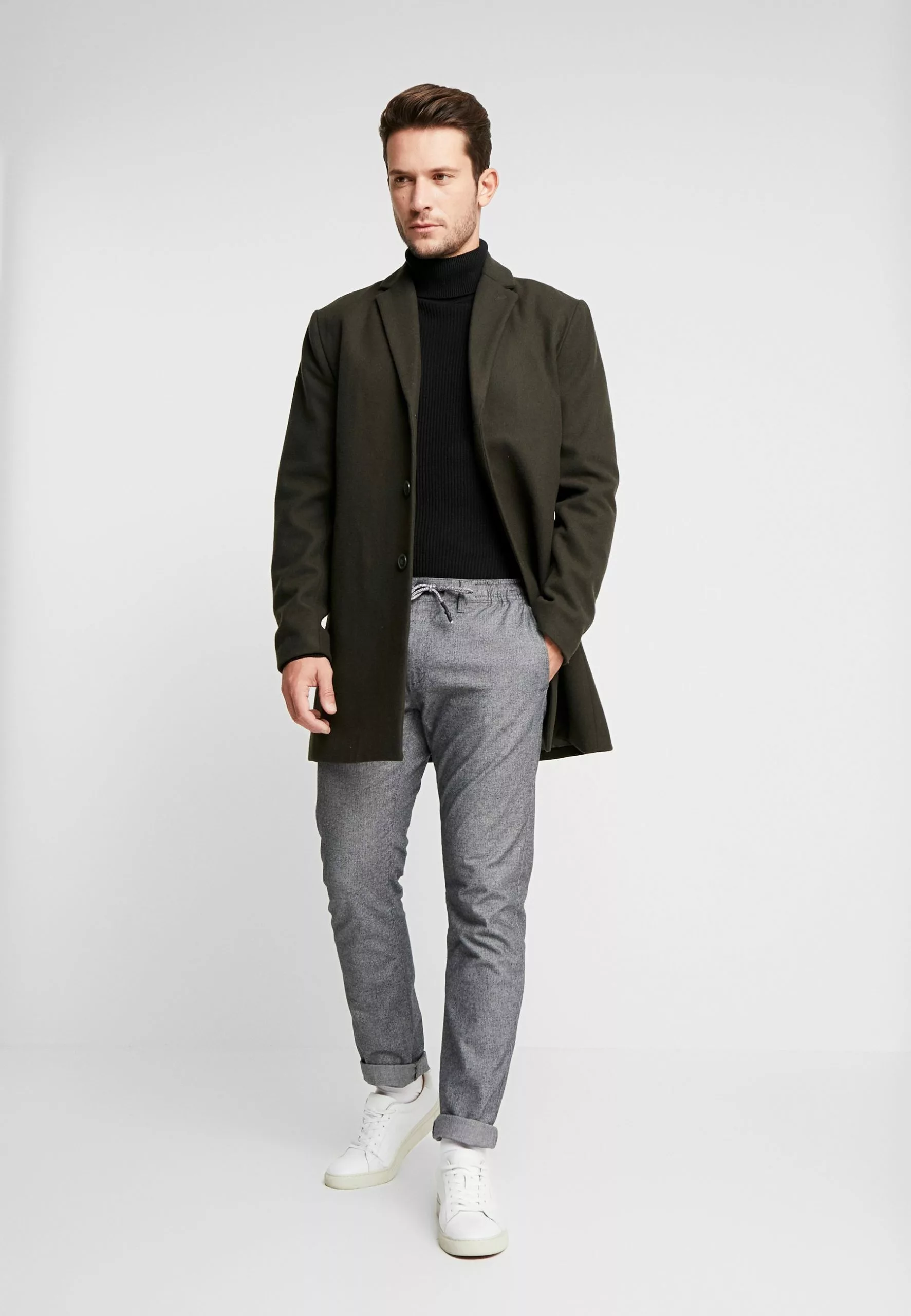 Pier One Jumper - Black 2 Pier One Jumper - Black - Image 2