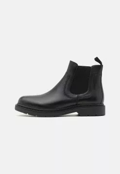 Pier One Leather - Classic Ankle Boots - Black