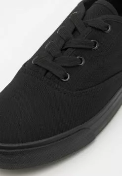 Pier One Trainers - Black -Pier One Shop ad7a90b08cb34dcb87ad2fbed74bde9e