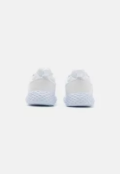 Pier One Trainers - White -Pier One Shop b1dac20e98aa4a24ac507e67b7d64ec3