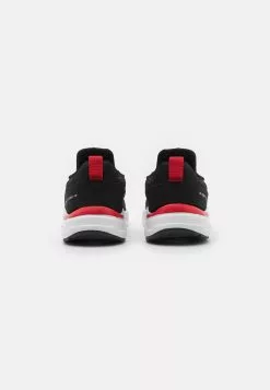 Pier One Trainers - Black -Pier One Shop b7b739f0ca364a78824539095aac02ce