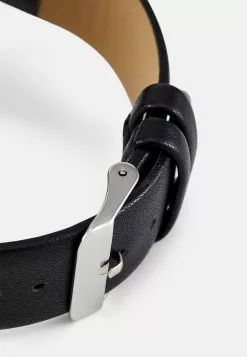 Pier One Watch - Black/Silver-Coloured -Pier One Shop bbd4e6d8b146435a85ade9e2edd8ca76