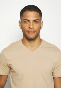 Pier One 3 Pack - Basic T-Shirt - Khaki/Tan/Dark Blue -Pier One Shop bbffca6578f845cdab35cb6a6e69d608