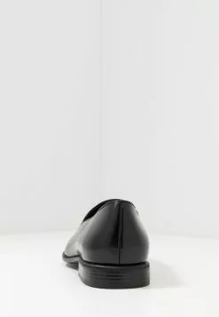 Pier One Smart Slip-Ons - Black -Pier One Shop c27d7eb852364da185202a1408d48c45