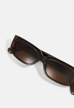 Pier One Unisex - Sunglasses - Brown 7 Pier One Unisex - Sunglasses - Brown -Pier One Shop c68ddc057a9c4103956e237be888401e