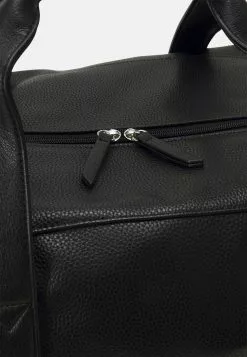Pier One Unisex - Weekend Bag - Black -Pier One Shop cb67ab17a2484602a1c47f61b617aec4