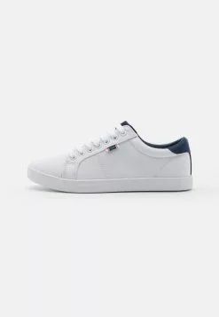 Pier One Trainers - White