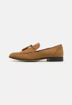 Pier One Slip-Ons - Cognac