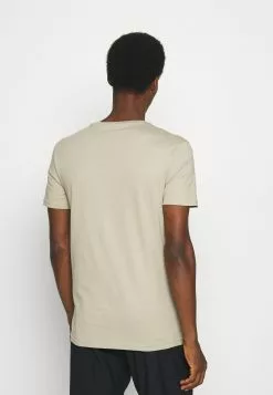 Pier One 5 Pack - Basic T-Shirt - White/Dark Grey/Black -Pier One Shop d4309172134f476283eb4fd8b00555ed