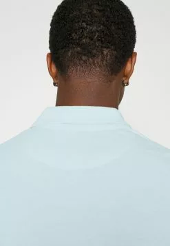 Pier One 3 Pack - Polo Shirt - Light Blue/Blue/Dark Blue 11 Pier One 3 Pack - Polo Shirt - Light Blue/Blue/Dark Blue -Pier One Shop dc8d7078be0349f2a66422bd4f6d92ae