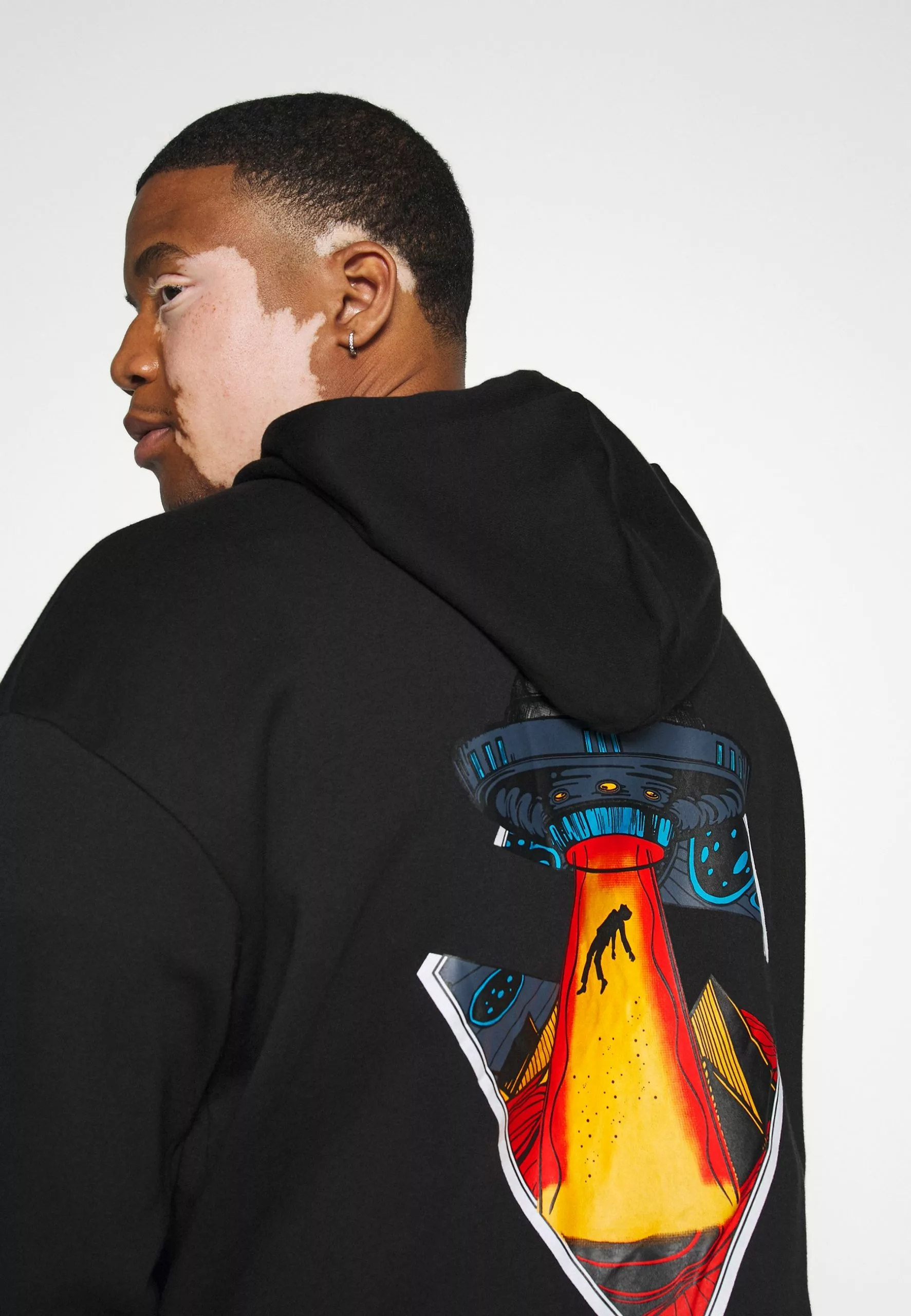 Pier One Hoodie - Black 4 Pier One Hoodie - Black - Image 4