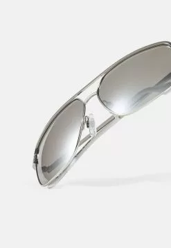Pier One Unisex - Sunglasses - Silver-Coloured, Black -Pier One Shop e2e667893a6348519937490659beba93