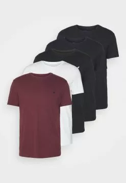 Pier One 5 Pack - Basic T-Shirt - Black/White/Dark Blue 15 Pier One 5 Pack - Basic T-Shirt - Black/White/Dark Blue -Pier One Shop e35fd697e3f14c8ebd7f31594551082c