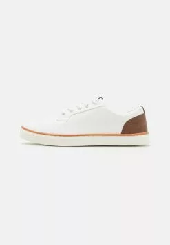 Pier One Trainers - White