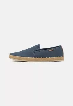 Pier One Slip-Ons - Blue