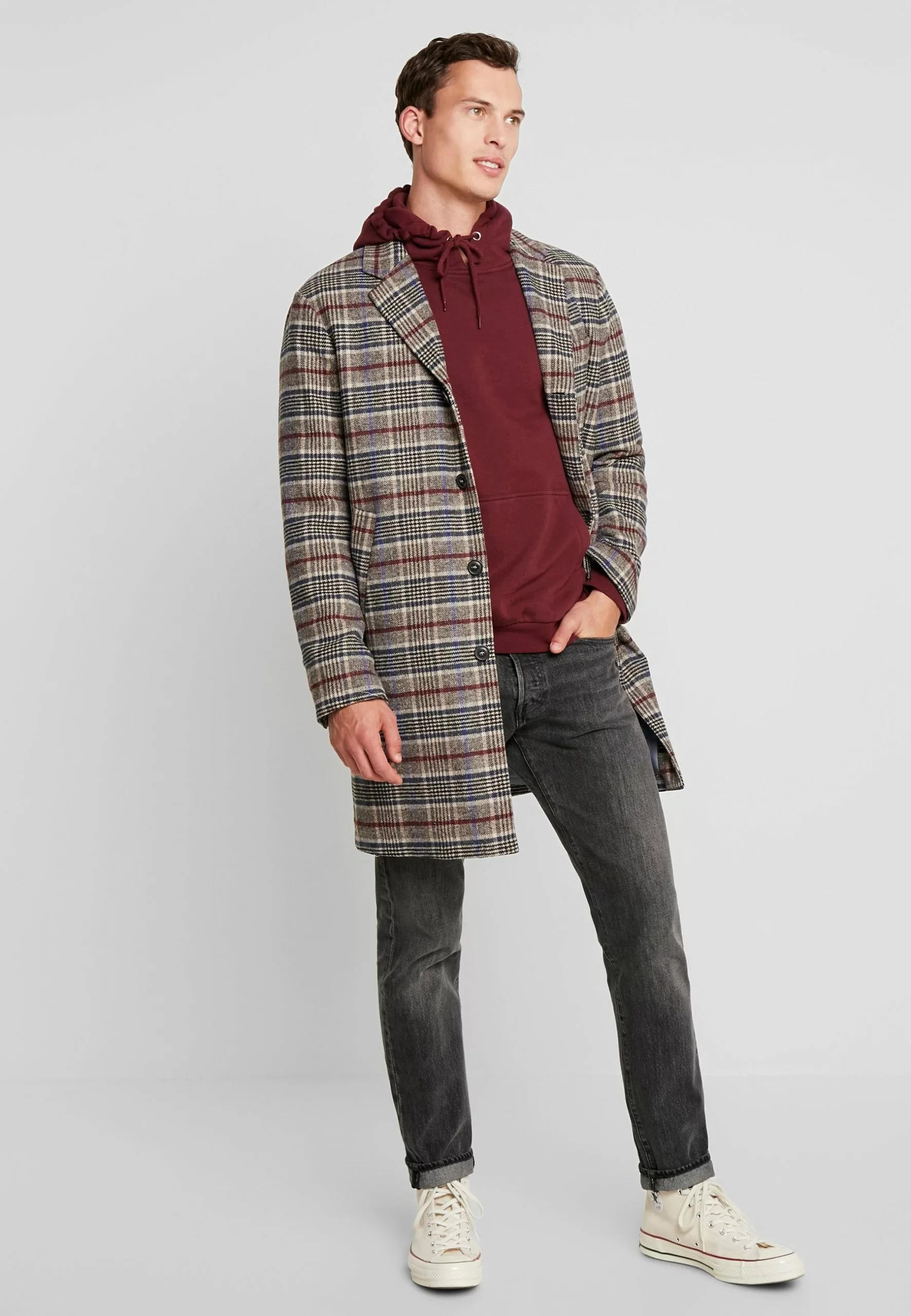 Pier One Hoodie - Bordeaux 2 Pier One Hoodie - Bordeaux - Image 2