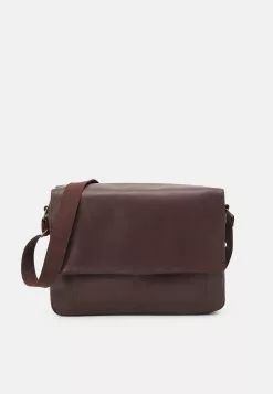 Pier One Leather Unisex - Laptop Bag - Brown