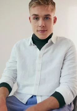 Pier One Shop 22 Pier One Shirt - White