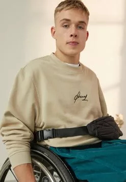 Pier One Sweatshirt - Tan